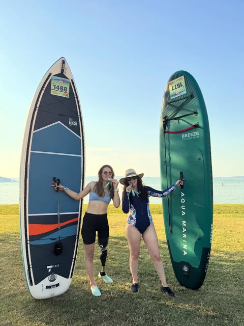 Áteveztük keresztbe-kasul 🤩 Balaton-átevezés, 8 km – 2 óra 6 perc.